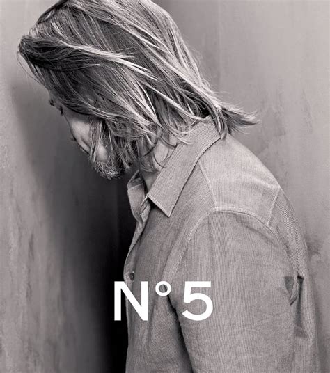 brat pitt chanel no 5|chanel no 5 new face.